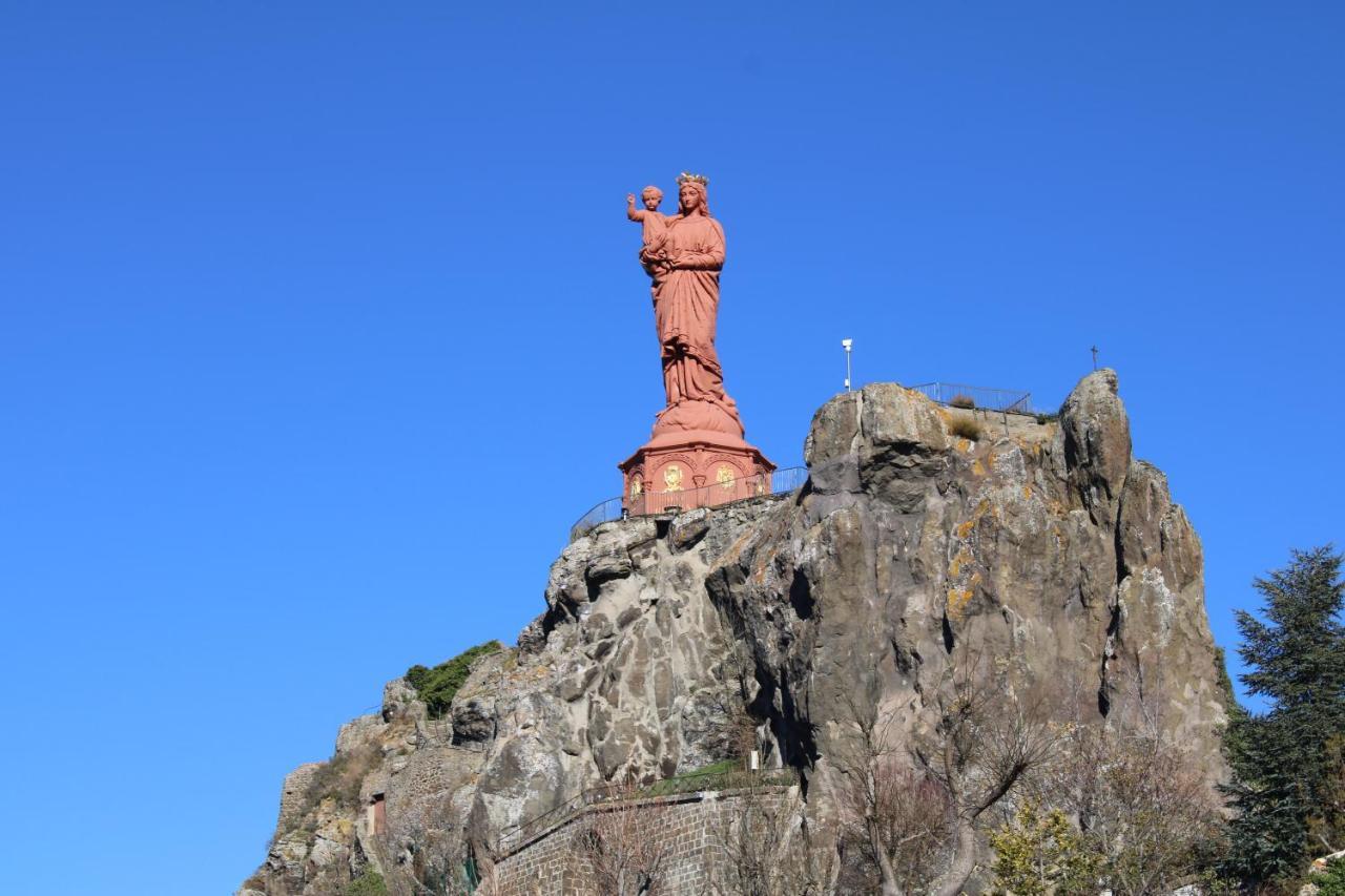 Les Cimes du Puy-en-Velay Bed and Breakfast Le Puy-en-Velay Exterior foto